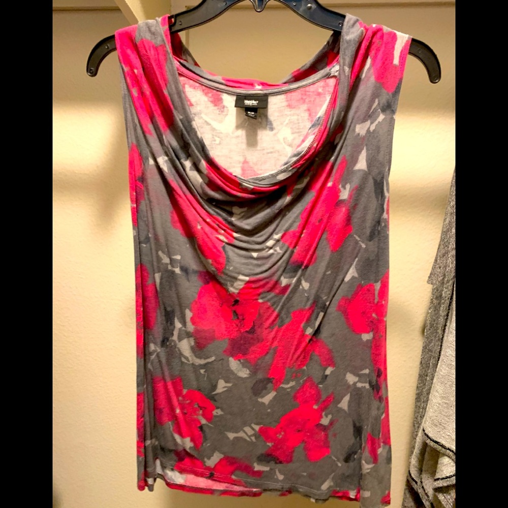 Mossimo designer tank top. Medium, grey and pink flowered tank top